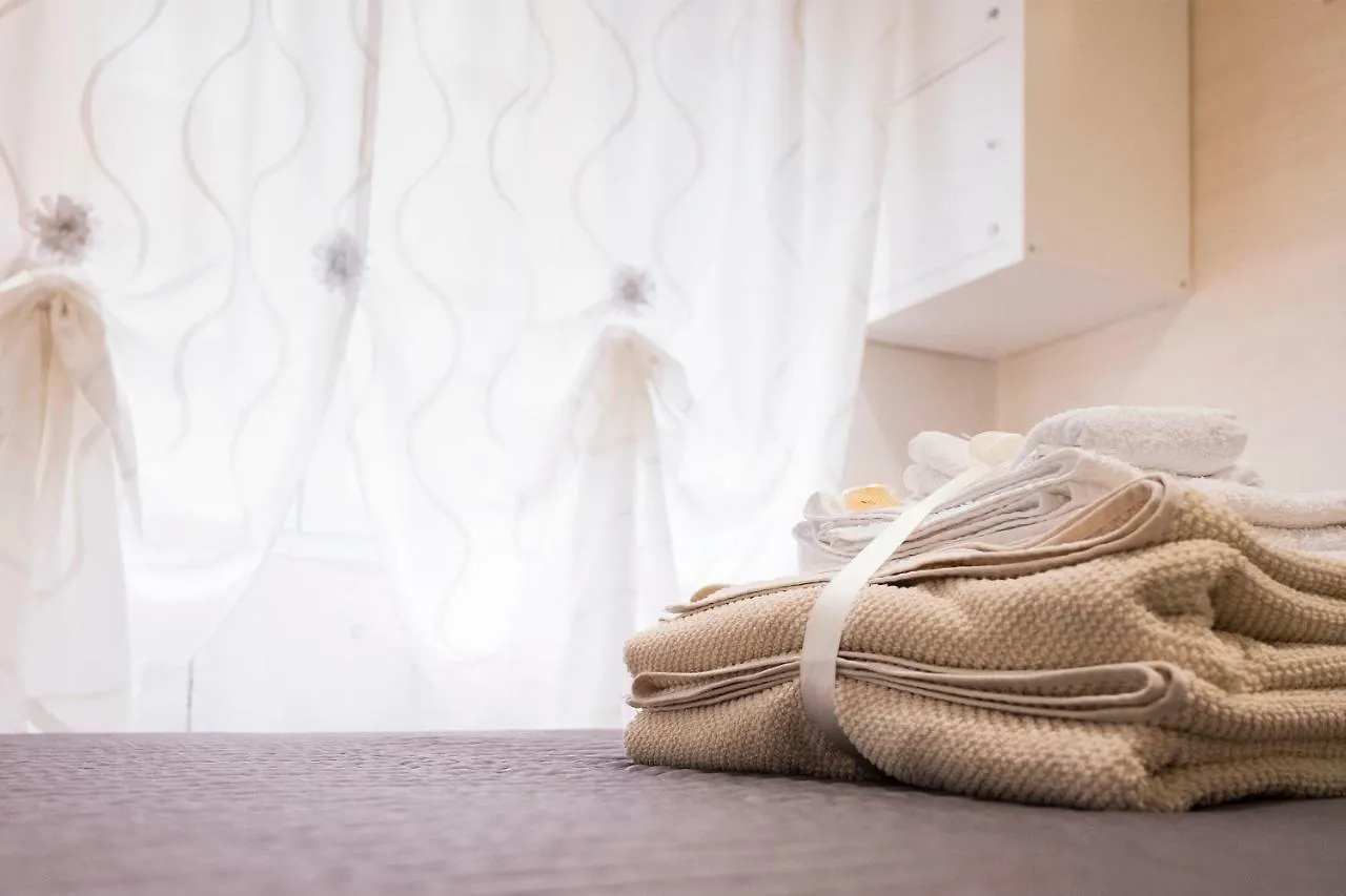*** Guest house Gold House Hotel La Spezia Italy