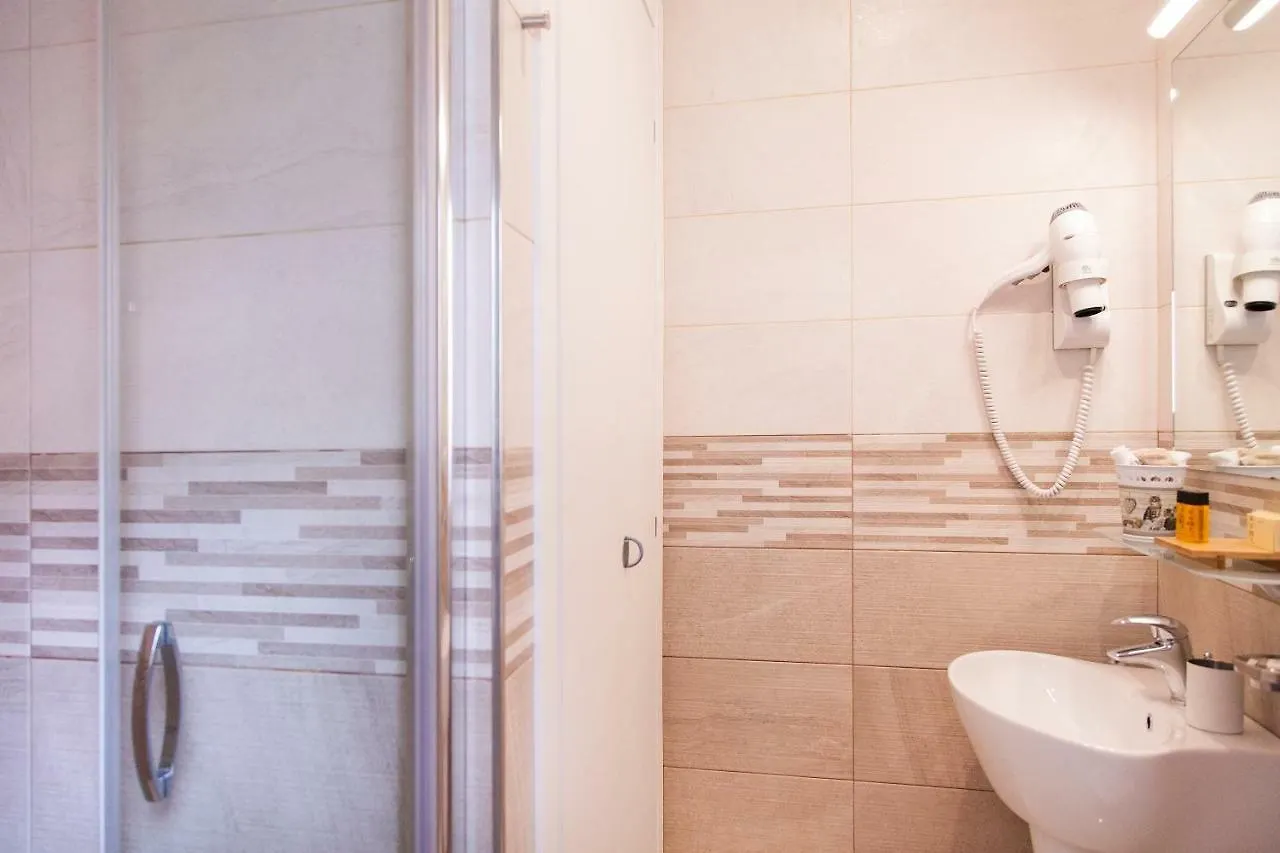 Guest house Gold House Hotel La Spezia